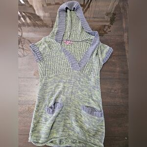 Pre-loved Women's Gray and Green Knit Hooded Sweater